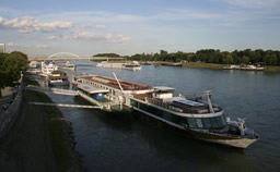 Barcos por el Danubio